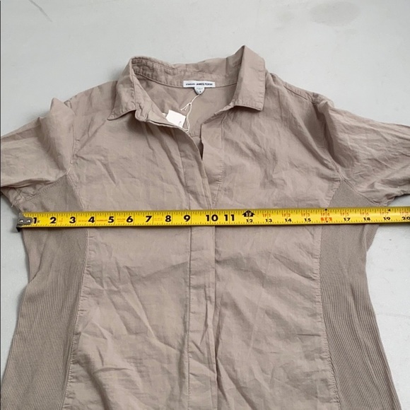 James Perse Clean Contrast Panel beige fitted button down shirt - Picture 6 of 9